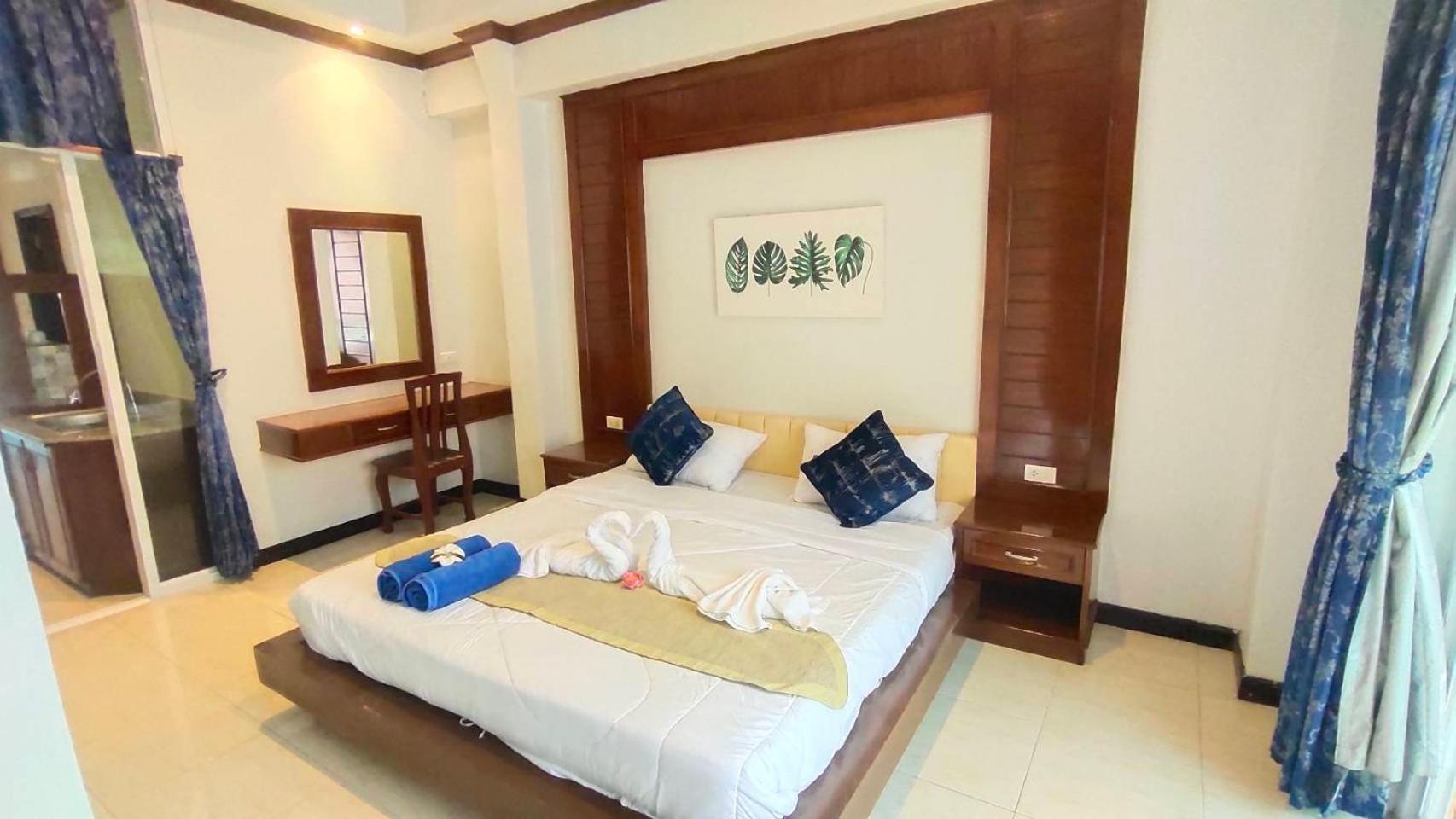 Phadee Apartment Karon Exterior photo